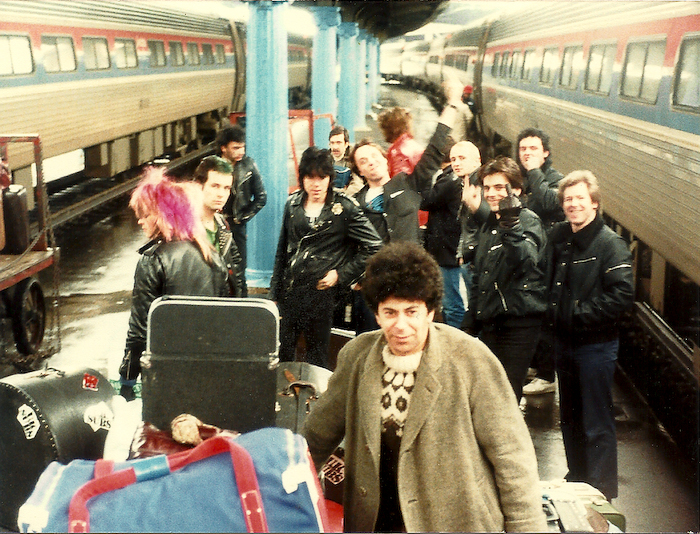 USAT1982_Train.jpg