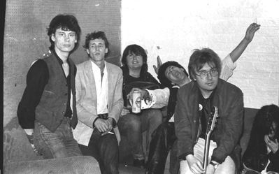 Tooting Flyers/Charlie Harper solo band, at The Basement, Covent Garden, 1981, L to R Steve Slack, Pete Davies, Dave Dudley, Charlie Harper, Tony Conway. Click image to enlarge.
